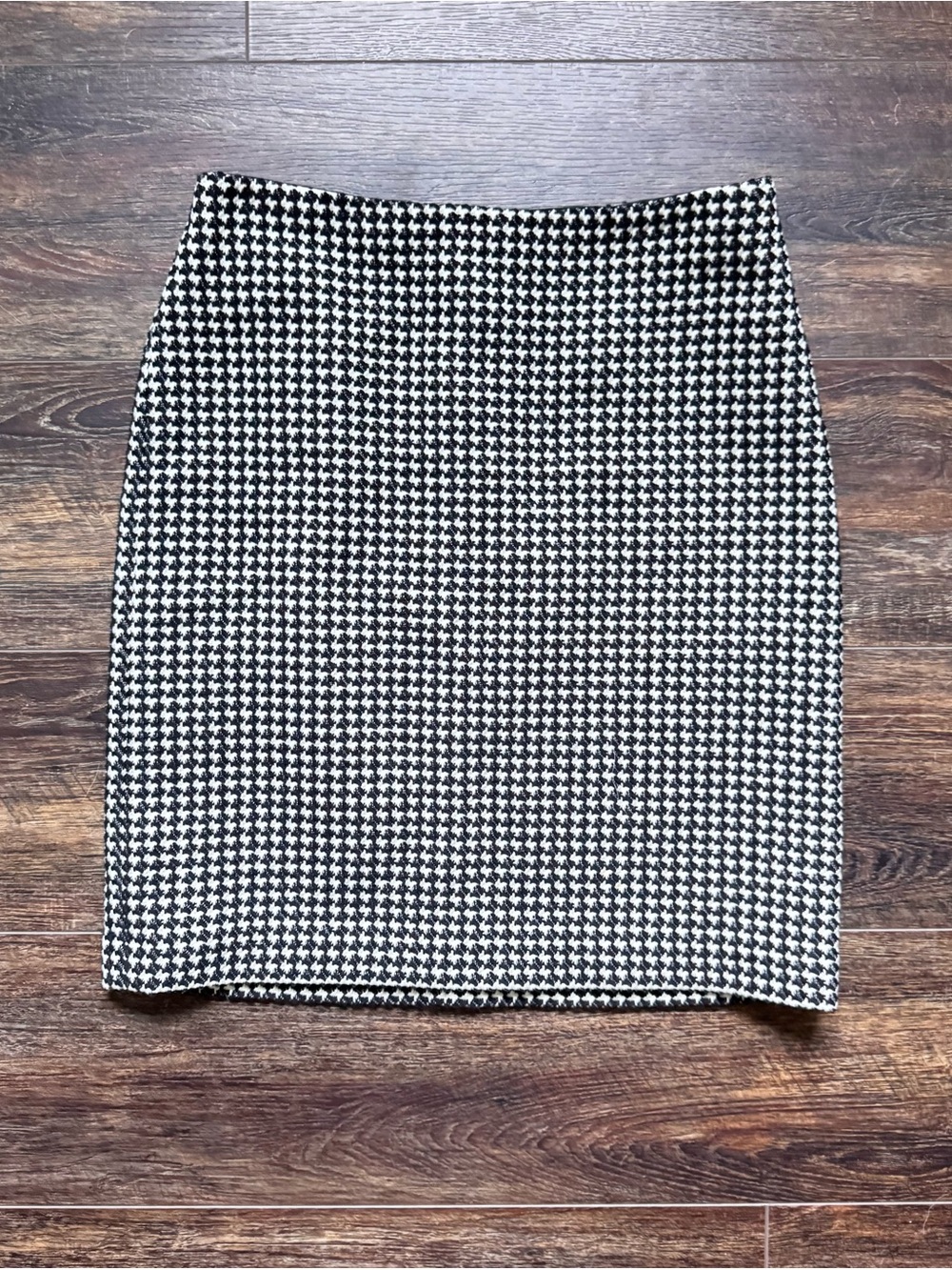 J. McLaughlin Black White Houndstooth Tweed Pencil Skirt Size 0